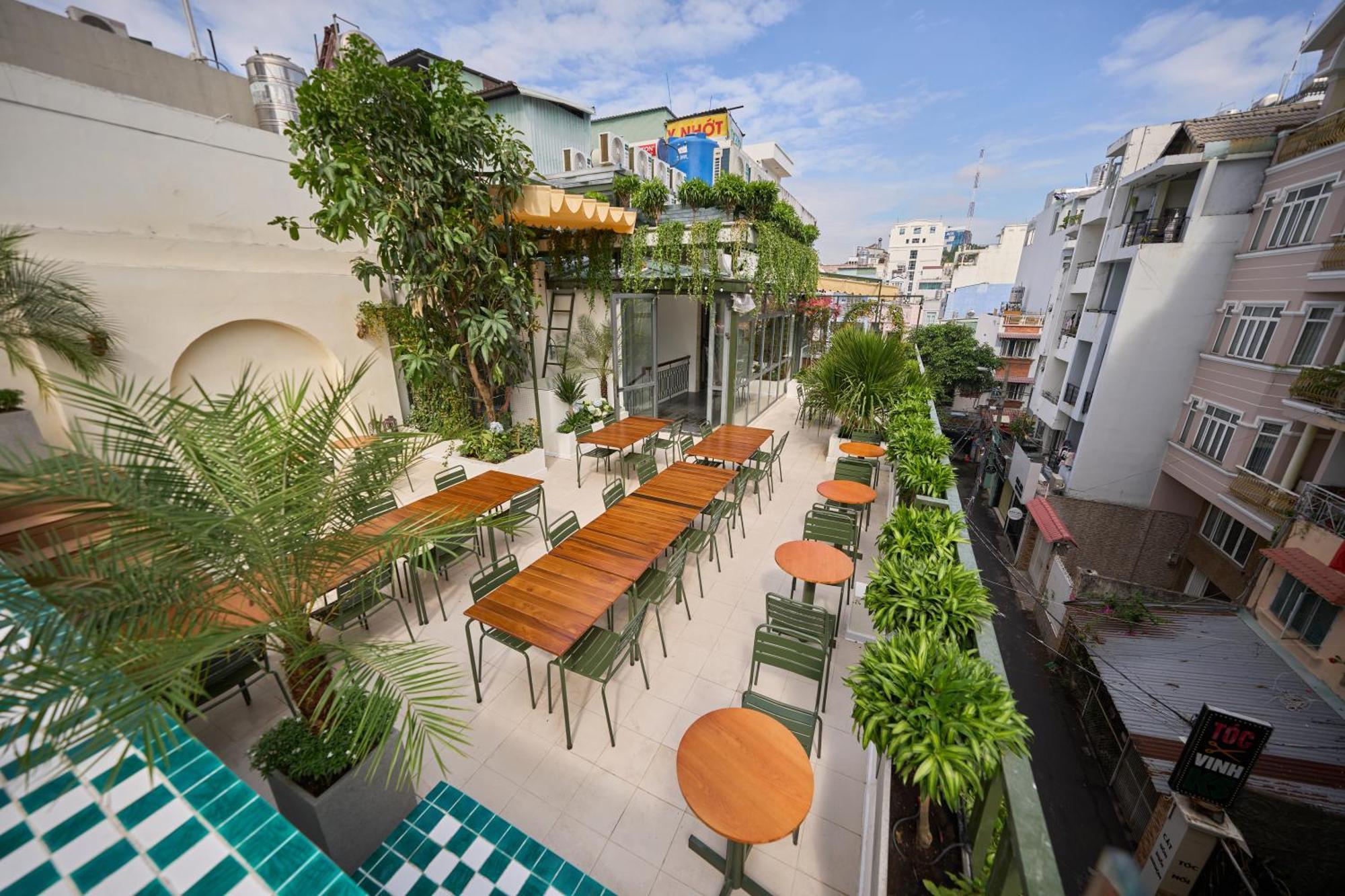 Apartment The Silk Lantern Saigon-tranquil With Private Rooftop For Group-free Laundry Ho Chi Minh City
