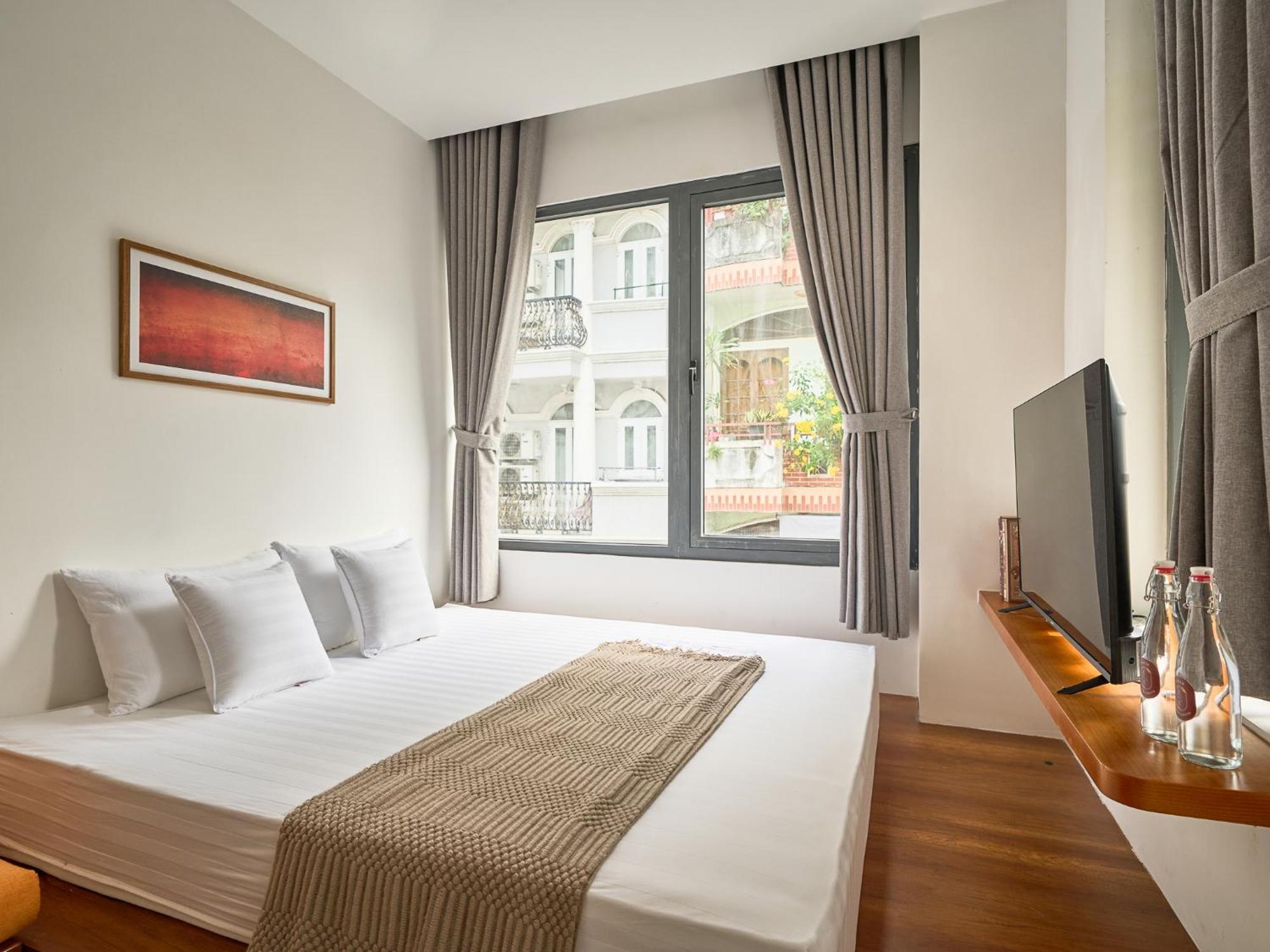 The Silk Lantern Saigon-tranquil With Private Rooftop For Group-free Laundry * Ho Chi Minh City